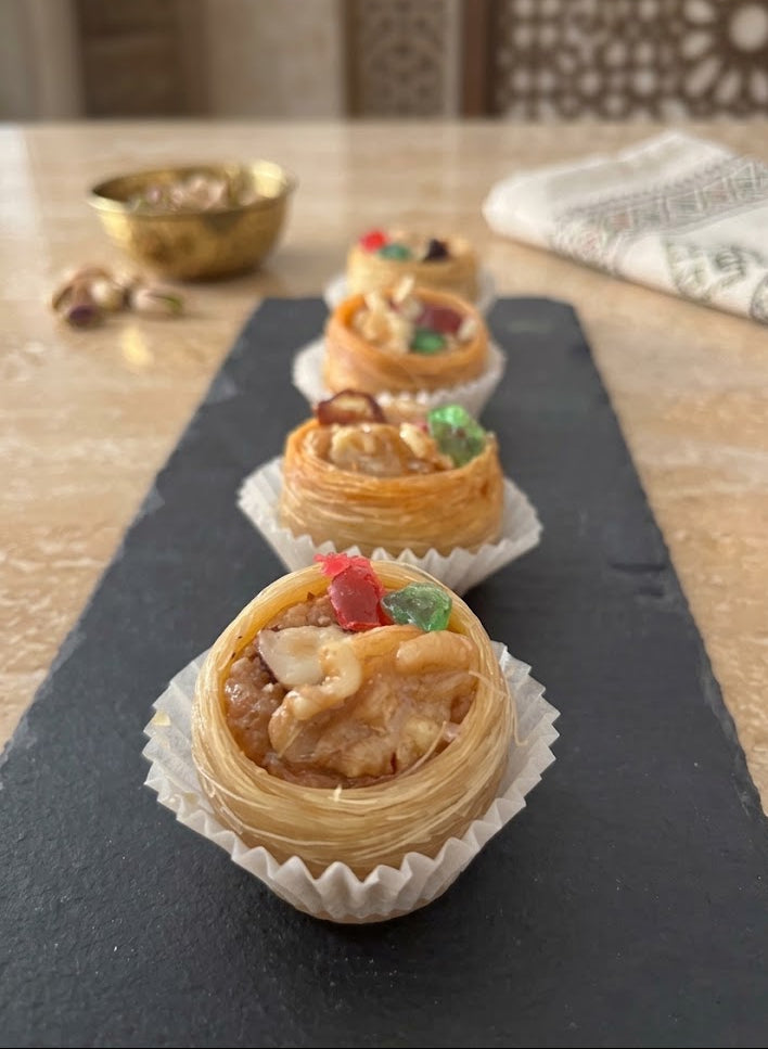 Nidos de frutos secos y fruta confitada