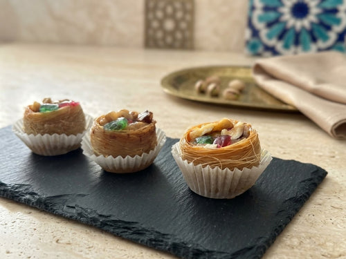 Nidos de frutos secos y fruta confitada